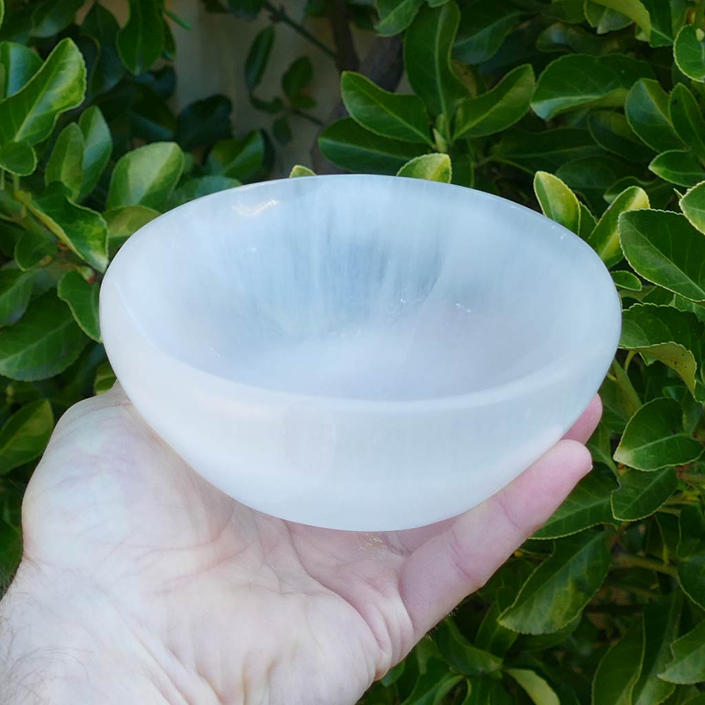 Selenite Bowl to Charge & Cleanse Jewellery & Crystals