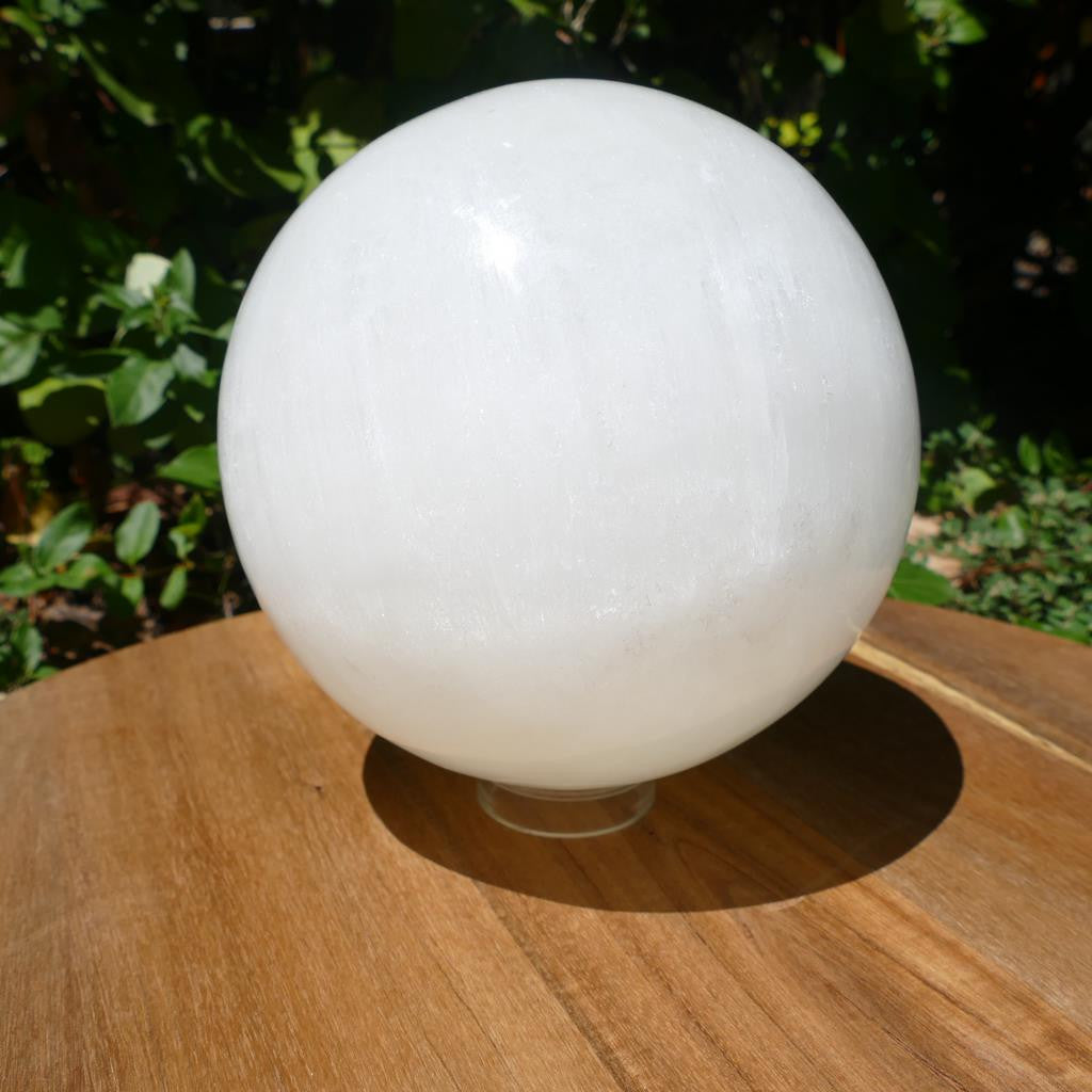 selenite sphere