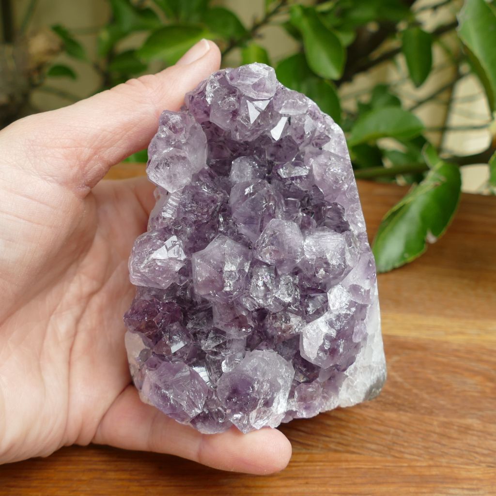 amethyst cluster cut base