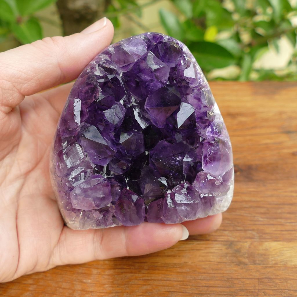 amethyst cluster cut base