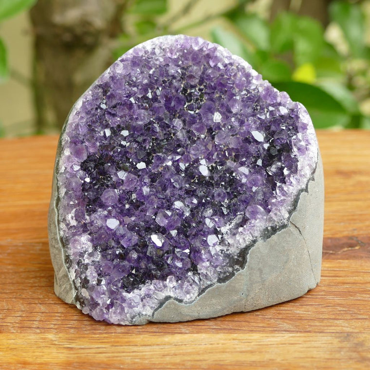 amethyst cluster with flat base