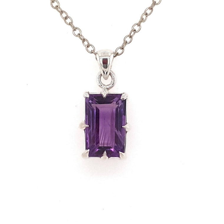 amethyst square pendant