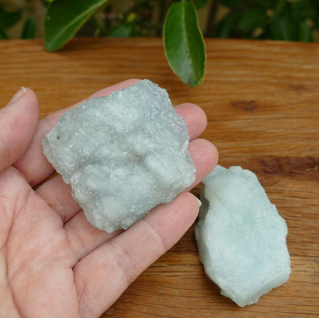 aquamarine natural pieces