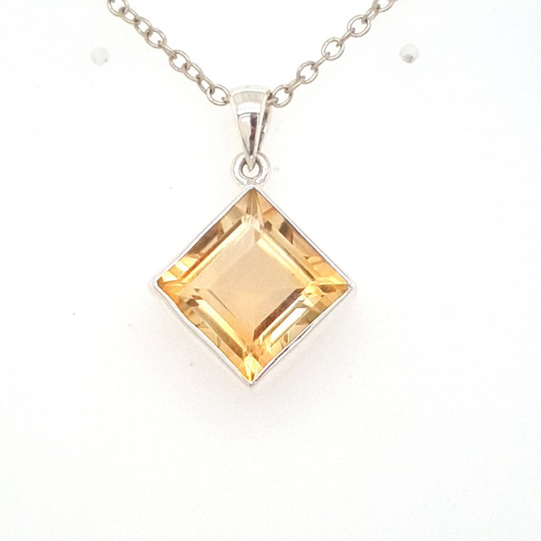 citrine faceted pendant