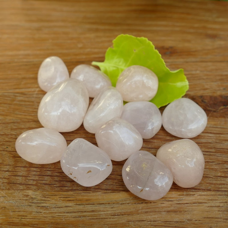 rose quartz tumble stones