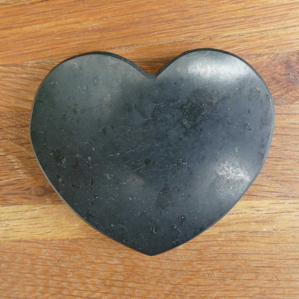 shungite heart plate charging tile