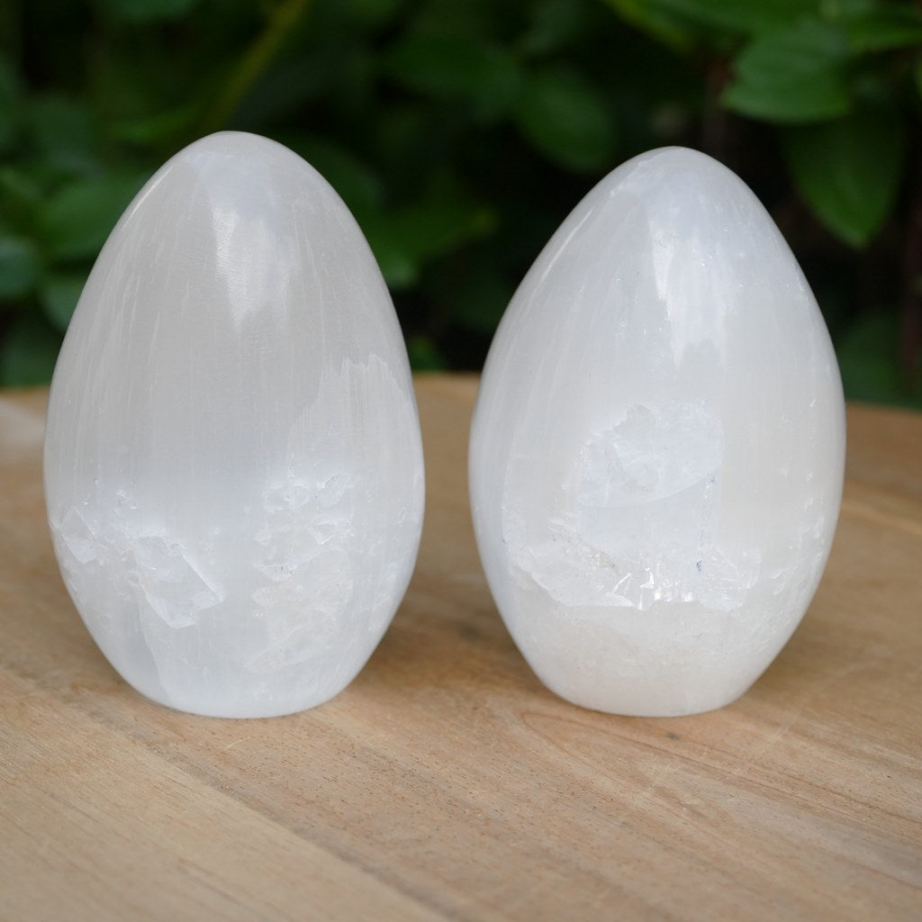 white selenite egg